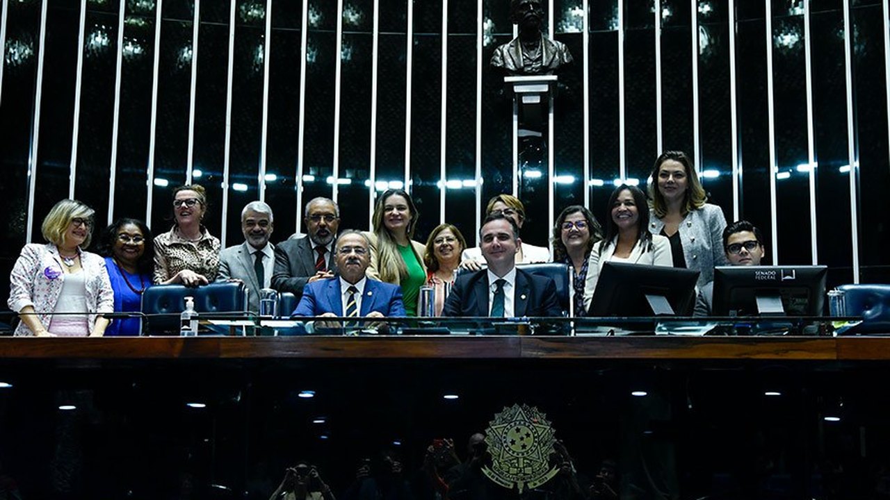 Vai à sanção projeto da igualdade salarial entre mulheres e homens