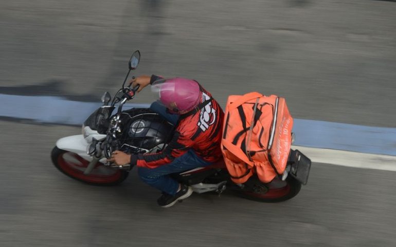 Motta cria comissão especial para debater regulamentação do trabalho em aplicativos