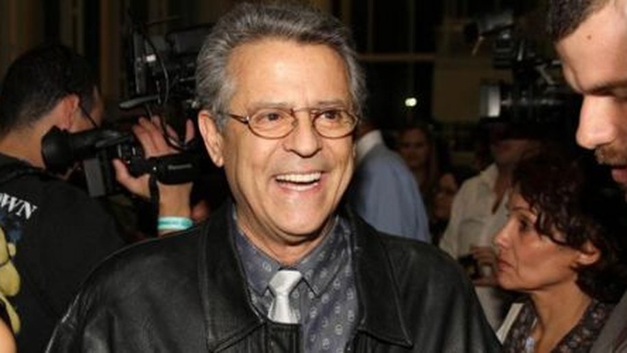 Marcos Paulo receberá alta hospitalar neste domingo (4)