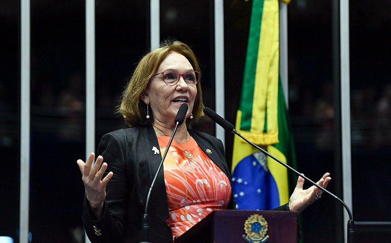 Zenaide Maia propõe voto de aplauso à jogadora Marta, melhor do mundo por 6 vezes