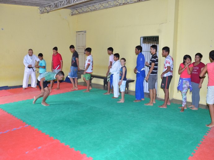 Projeto Campeão da Gente oferta aulas esportivas em São Miguel dos Campos