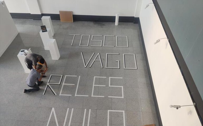 Exposição “Elias, Aliás: Depois do fim da pintura” é a mais nova mostra do Complexo Cultural Teatro Deodoro