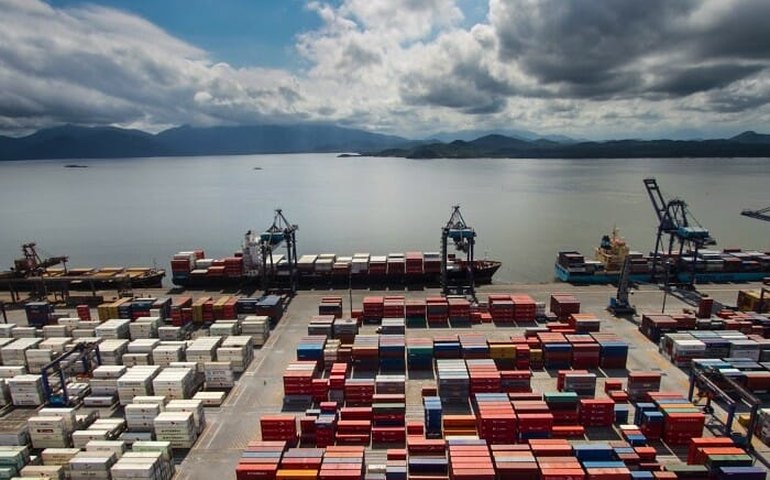 Terminais portuários privados têm alta de 10,6% no 3º tri ante o 2º tri