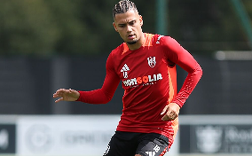 Andrea Pereira, do Fulham, é chamado no lugar de Vini Jr., lesionado, para os jogos da seleção