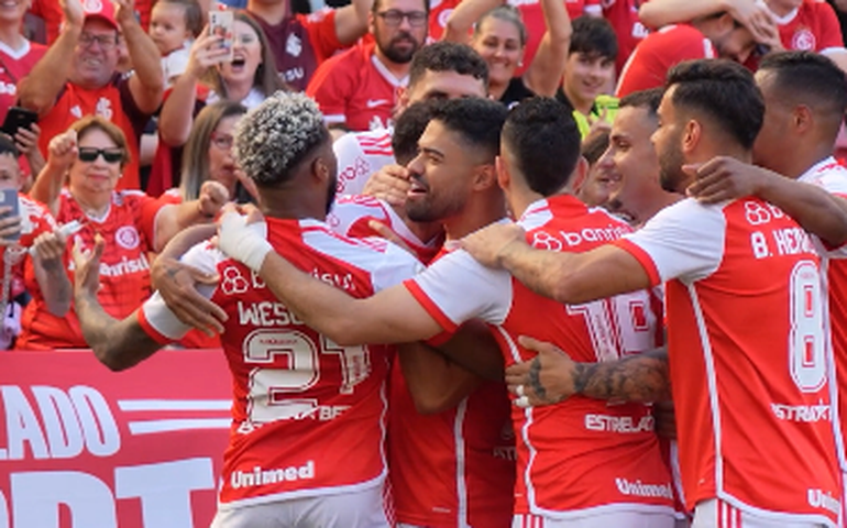 Inter celebra liderança do 2º turno do Brasileirão após calendário afetado por enchentes no RS