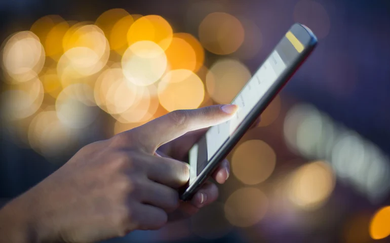 Acesso à internet chega a 86% dos lares brasileiros, aponta pesquisa