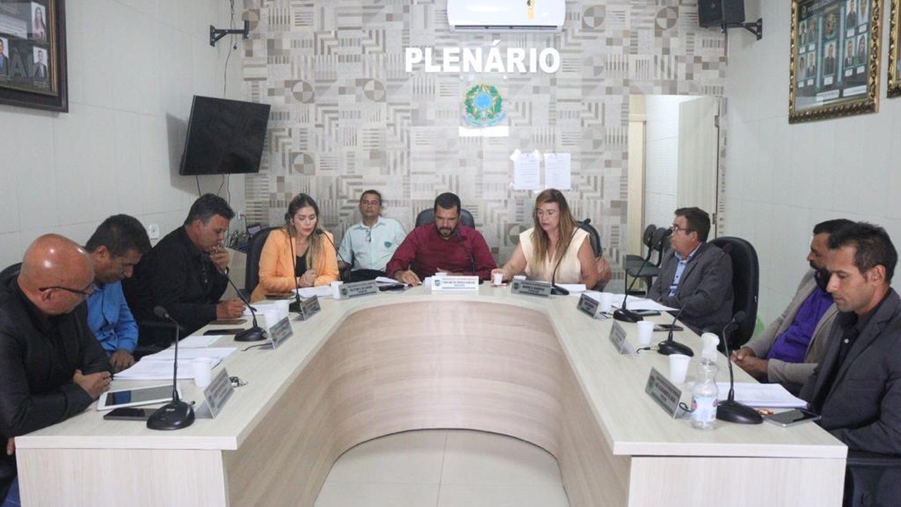 Câmara de Santana do Mundaú aprova Lei Orçamentária Anual (LOA) para o exercício de 2023