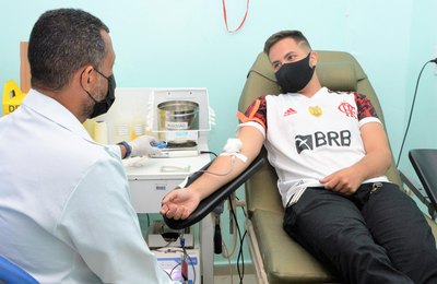 Hemoal promove coleta externa de sangue no campus da Ufal Arapiraca nesta quinta