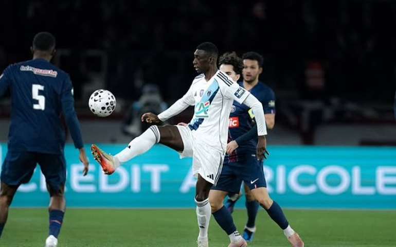 PSG é eliminado em casa pelo Paris FC e se despede precocemente da Copa da França