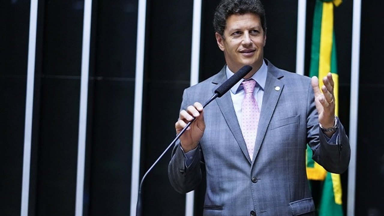 Salles diz que 'Centrão venceu' e desiste de concorrer à Prefeitura de SP