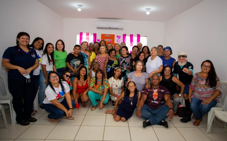 Cras Pitanguinha eleva autoestima de mulheres e promove debate sobre união feminina