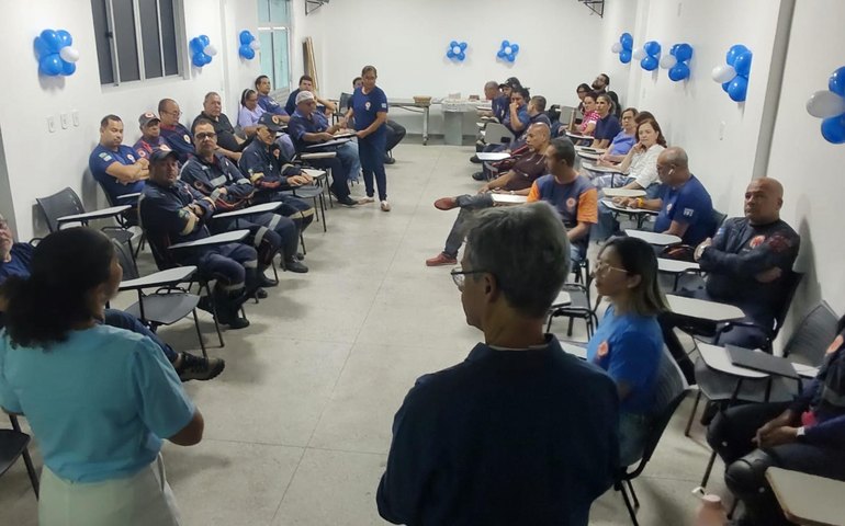 Samu Alagoas realiza palestra sobre prevenção ao câncer de próstata durante o Novembro Azul