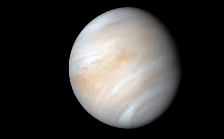 Uma séria ameaça pode estar à espreita na órbita de Vênus, aponta estudo (IMAGEM)