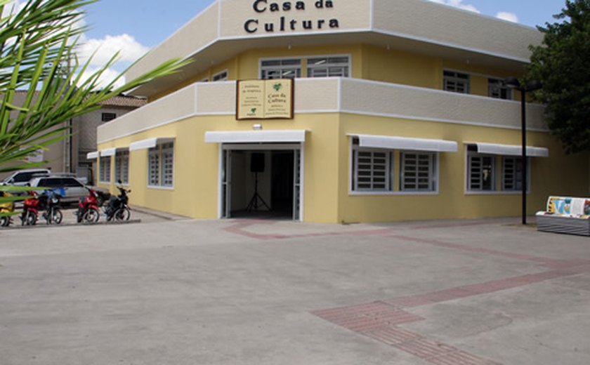 Casa da Cultura de Arapiraca conta com acervo gratuito disponível à população