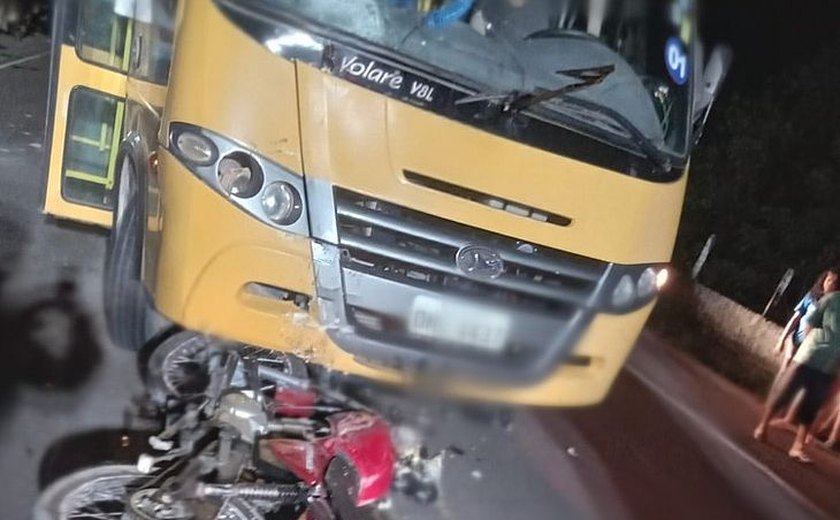 Colisão entre moto e ônibus escolar deixa um morto e outro ferido em São Sebastião