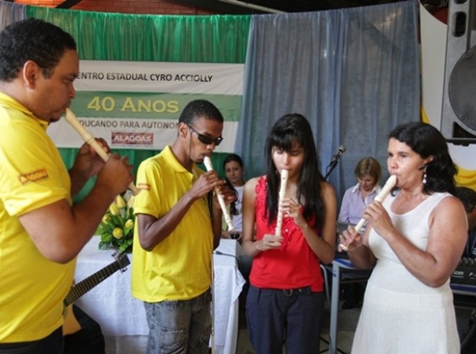 Cyro Accioly comemora 40 anos de atendimento a pessoas cegas