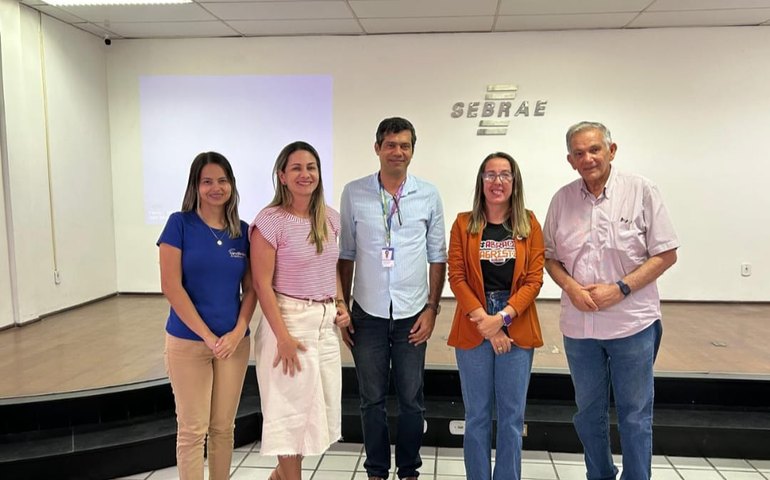 Sindilojas e Instância do Agreste se reúnem para discutir potencialidades econômicas de Arapiraca