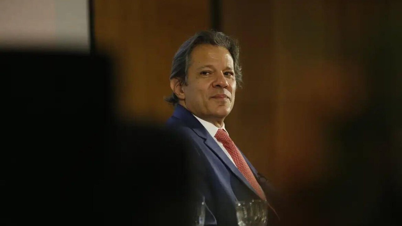 Haddad garante: 'Brasil não vai sair da mesa de negociação' com os EUA