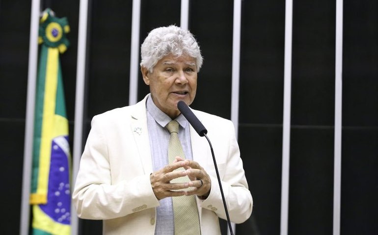 Projeto prevê acesso gratuito a propriedades privadas para visitar áreas naturais públicas