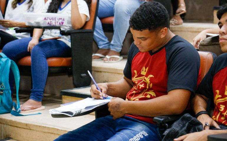 Prouni 2024: MEC disponibiliza 3.137 bolsas de estudos para Alagoas