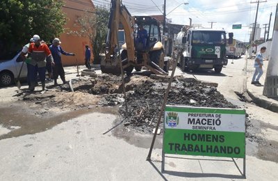 Ações preventivas de drenagem são realizadas na capital 