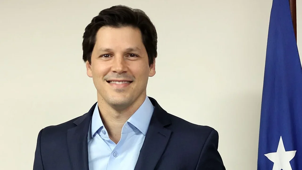 Com apoio de Ronaldo Caiado, Daniel Vilela é eleito governador de Goiás no primeiro turno