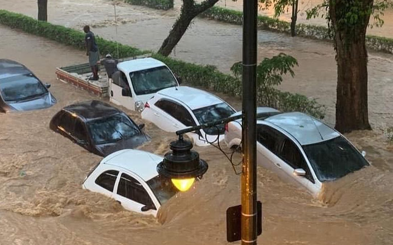 Petrópolis ainda tem 218 desaparecidos após chuva