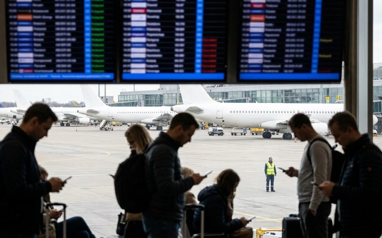 Guerra no Oriente Médio começa a afetar custos de aéreas e oferta de voos