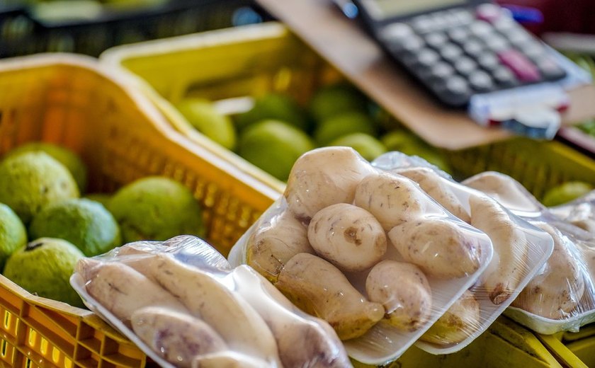Batata e cebola estão mais baratas, diz Conab