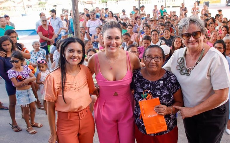 Prefeita Ângela Vanessa celebra o Dia da Mulher ofertando diversas atividades as mulheres lajenses