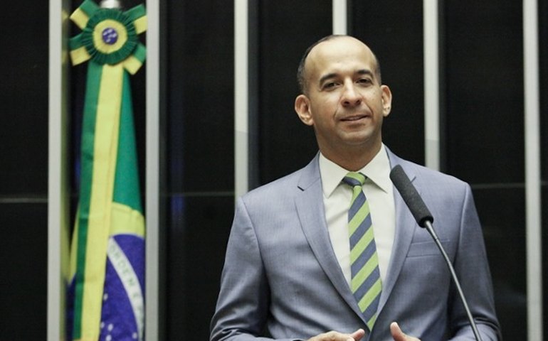 Deputado Alexandre Barbosa é novo relator do Reporto e que quer pautar PL 'o quanto antes'