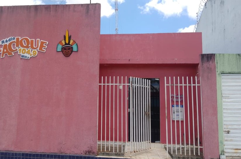 Queda de energia queima transmissor da Rádio Cacique FM e expõe falhas da Equatorial Alagoas