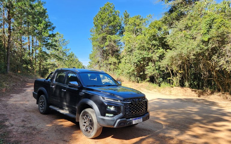 JAC Hunter 2026 tem desempenho equilibrado na cidade, estrada e off road