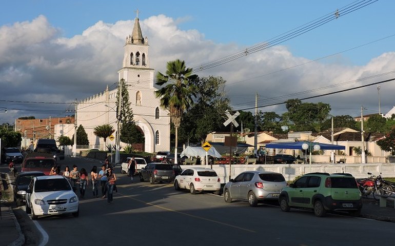 Mesmo com medida protetiva, homem xinga e ameaça de morte ex-companheira; autor foi preso