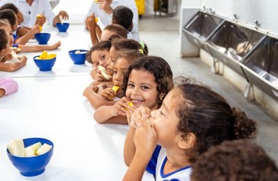 Educação de Maceió abre Chamada Pública para compra de alimentos da merenda escolar