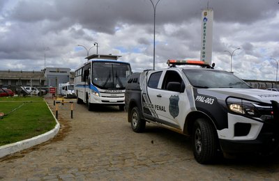 Seris contesta denuncias e convida OAB para visita em presídios de Alagoas