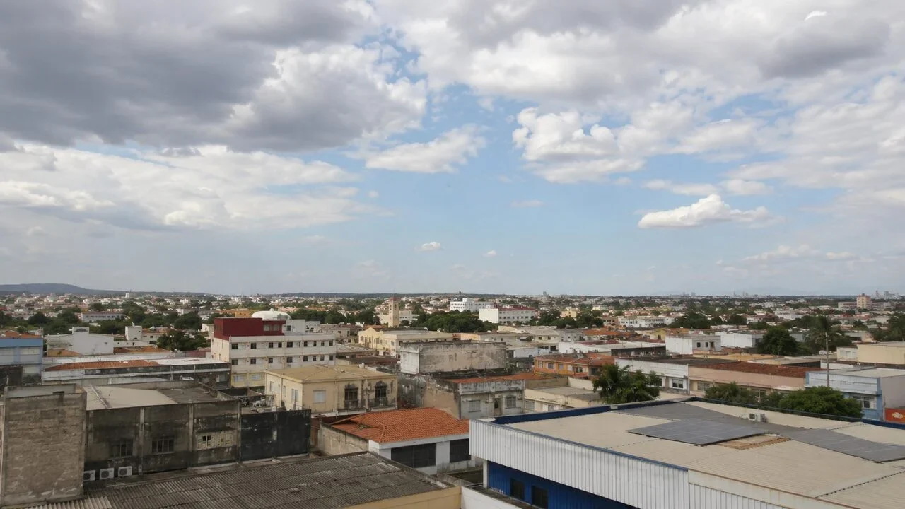 Arapiraca esquenta à tarde e domingo deve seguir sem chuva significativa