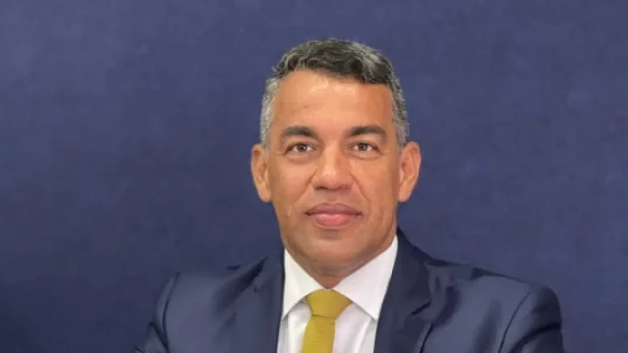 Justiça torna Siderlane Mendonça réu por esquema de R$ 2,8 milhões na Câmara de Maceió