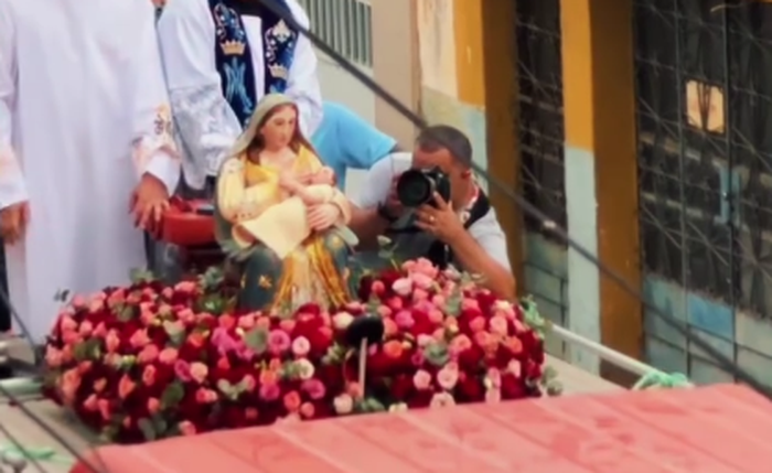 Fiéis acompanham carreata que marcou o retorno da imagem de Nossa Senhora da Graça ao Pilar após 36 anos