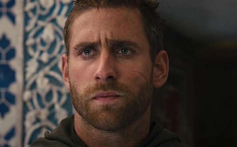 &#8220;É terapêutico interpretar gente cheia de falhas&#8221;, diz Jackson-Cohen