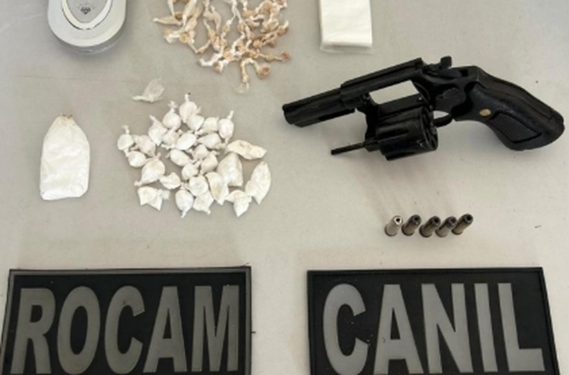 PM apreende três armas de fogo e flagra crime de tráfico durante ações no interior