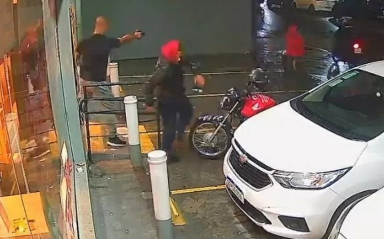 Justiça condena Estado de SP a indenizar pais de jovem morto por PM em mercado