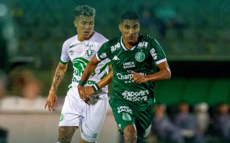 Guarani cede empate à Chapecoense e fica fora do G-4 da Série B