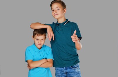 Aprenda a separar (ou não) as brigas entre irmãos no dia a dia