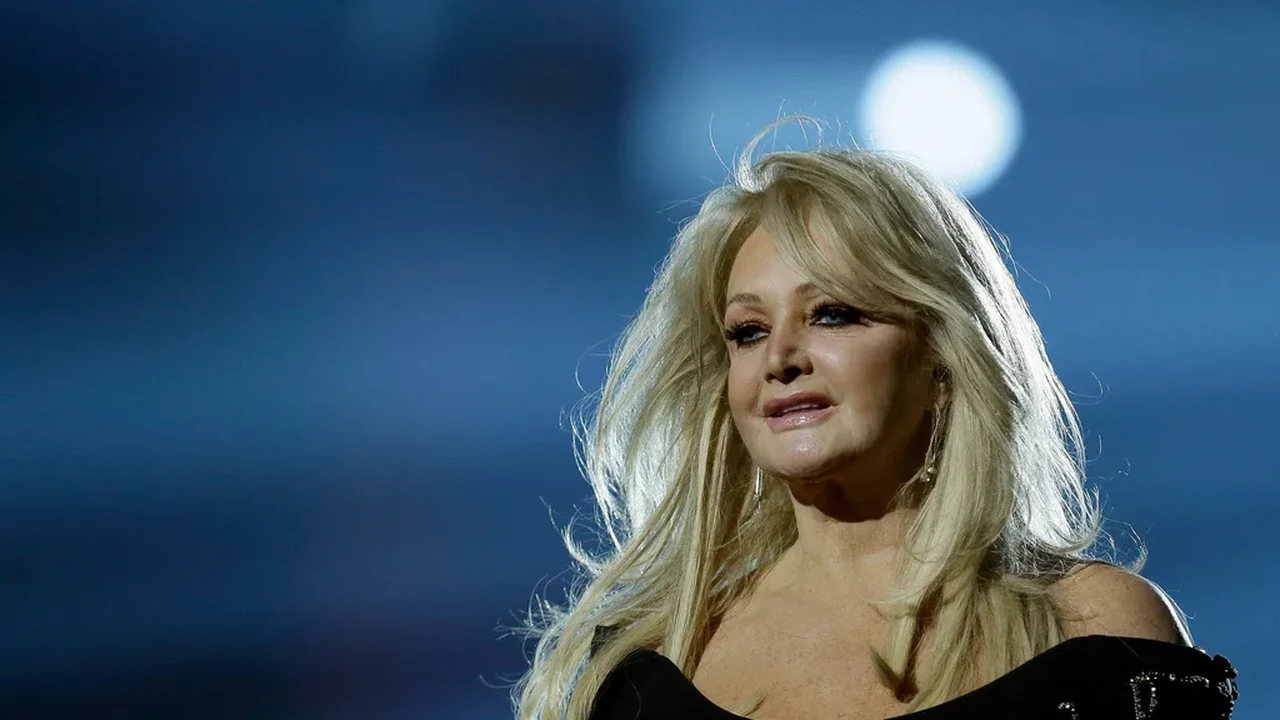 Bonnie Tyler, que alcançou o topo das paradas com o épico 'Total Eclipse of the Heart', faleceu aos 75 anos.