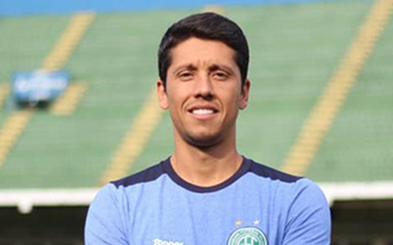 Carpini admite sondagens a meia do Guarani, mas descarta saída: &#8216;Está feliz&#8217;