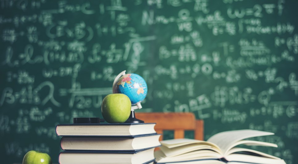 Sergipe abre processo seletivo para contratar diretor da rede pública de ensino / Foto: Foto: Freepik/Arquivo
