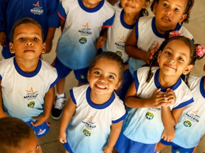 Só em 2026, Educação de Maceió já convocou mais de 1.500 novos profissionais, aprovados em PSS