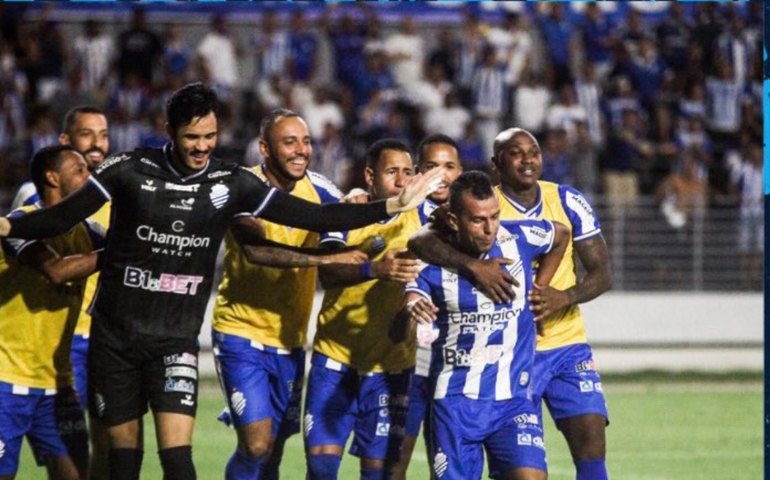 CSA e Criciúma empatam em partida atrasada da Série B