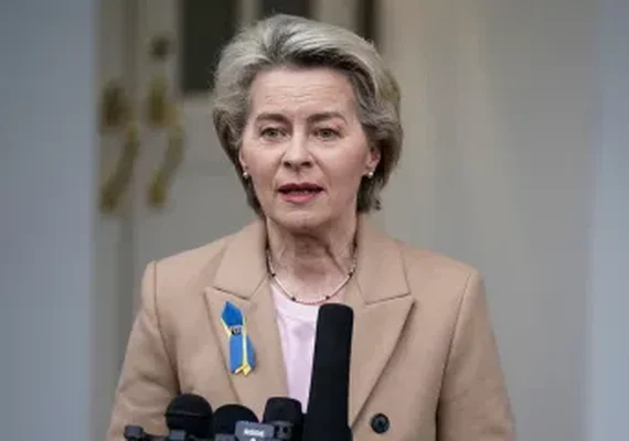 UE escolhe Von der Leyen para segundo mandato como chefe da Comissão Europeia